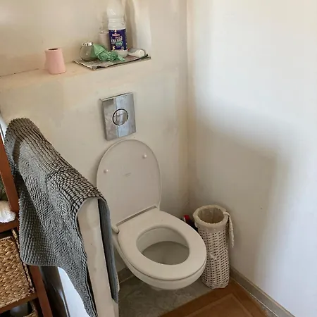 Prázdninový dům Maison Agreable Avec Piscine Béziers